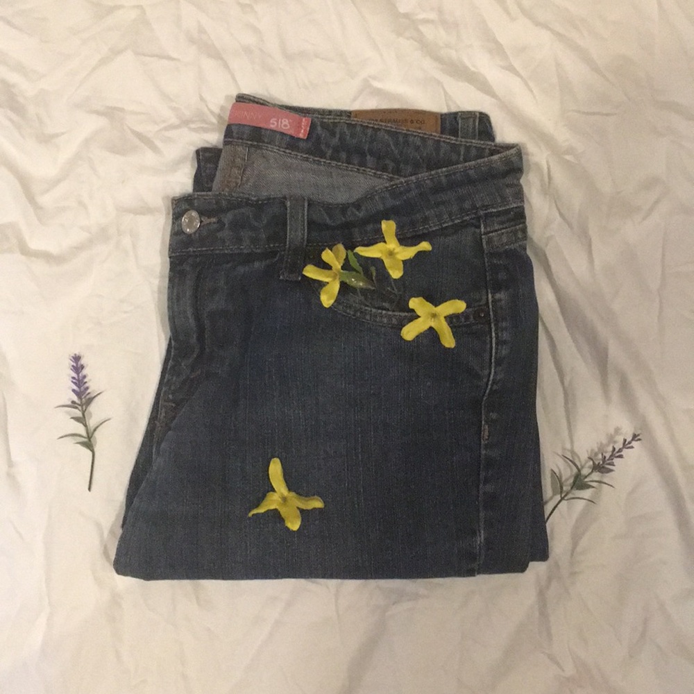 Levi’s 518 Skinny Jeans